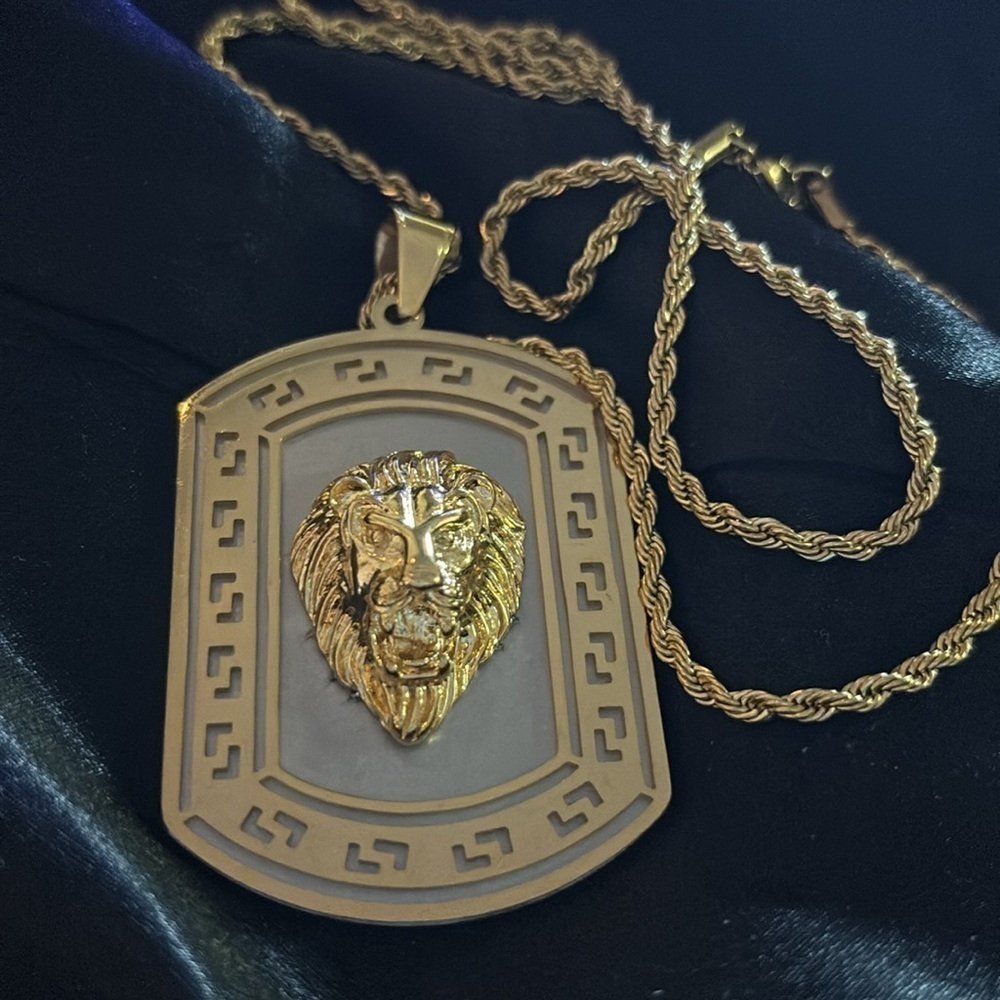 Legacy for Men Simone I Smith Lion Head Pendant Necklace